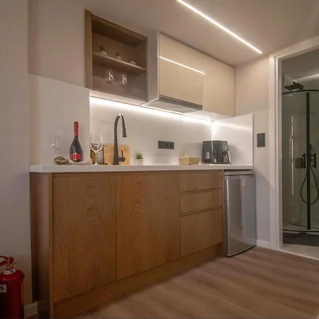 Alivio Lux Residences