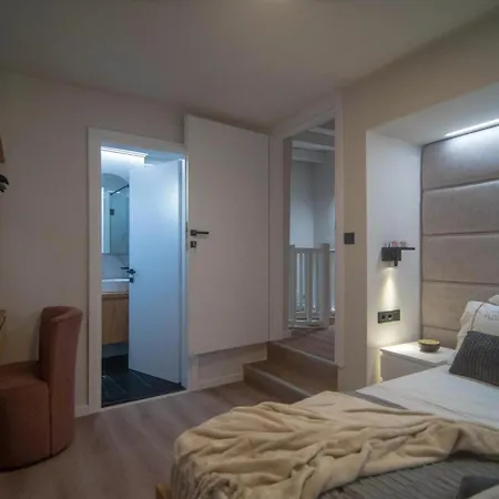 Alivio Lux Residences *