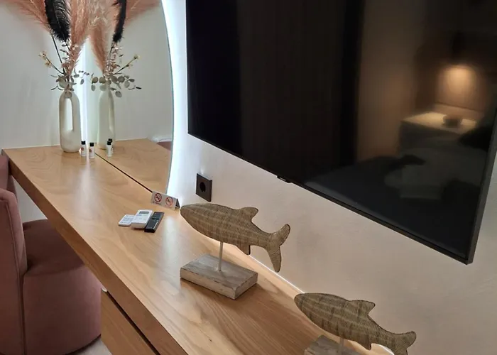 Alivio Lux Residences 公寓 *