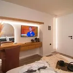 Alivio Lux Residences