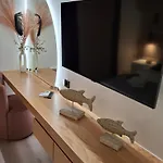Alivio Lux Residences Apartment *