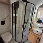 Alivio Lux Residences Apartment