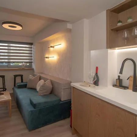 Alivio Lux Residences *