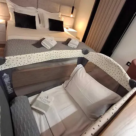 Alivio Lux Residences *